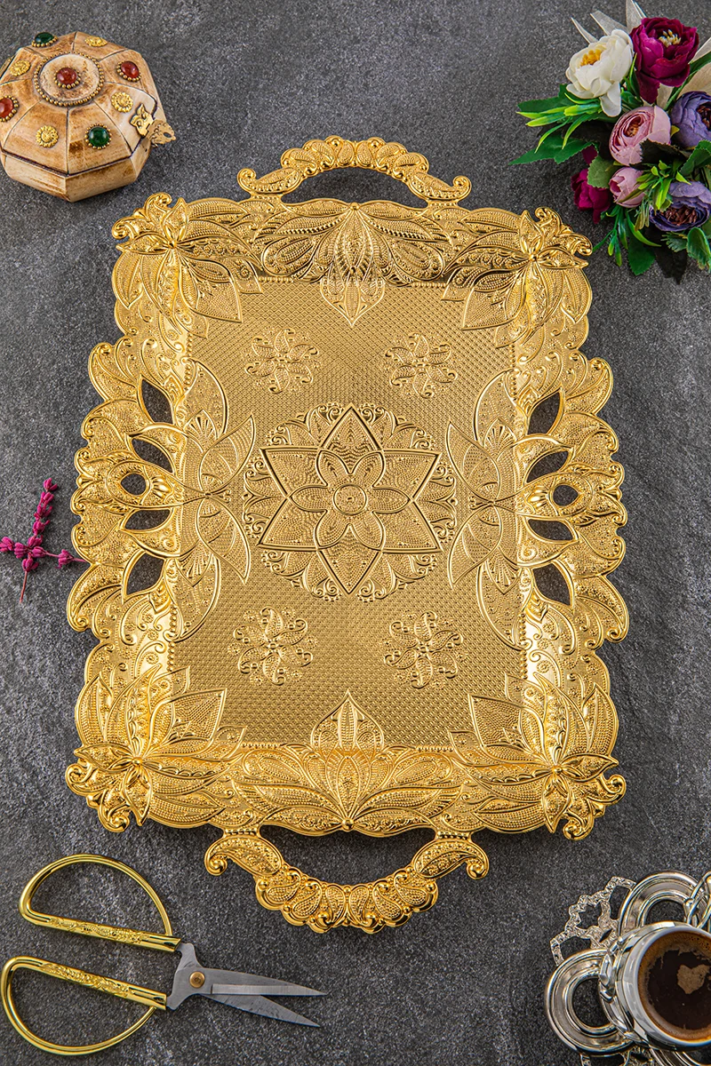 Eda Rectangular Engagement Tray for Six (30 × 45 cm), Gold-Tone