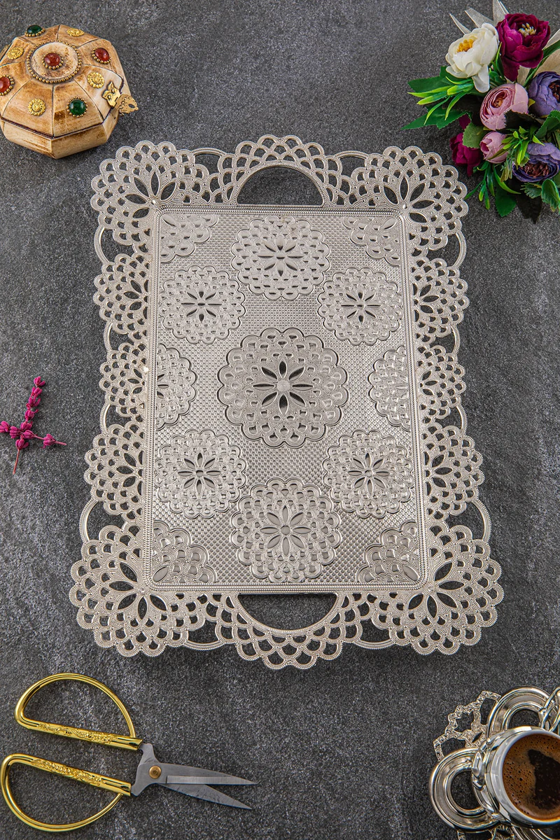 Прямоугольный поднос Dantel (25 × 39 см)
