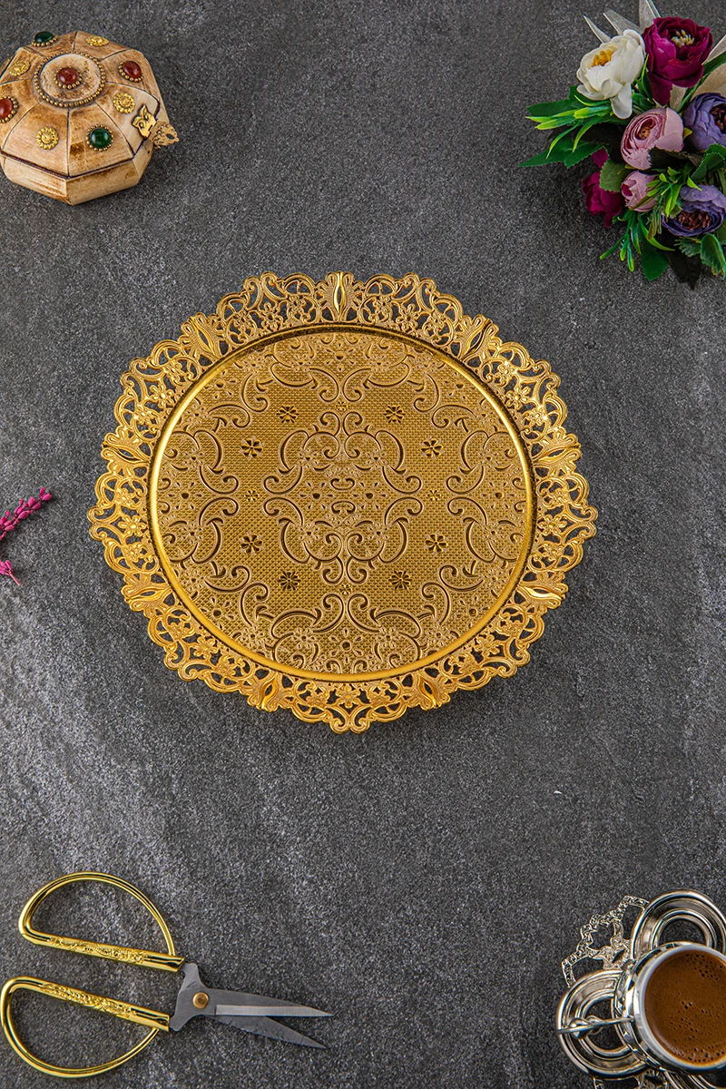 Round Ornamented Serving Tray, 26 cm, Gold-Tone